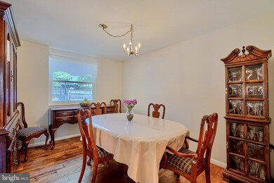 27 Bon Oak Ct, Reisterstown, MD 21136 - photo 6