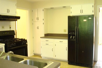 13 Park Place, Delmar, NY 12054 - photo 3