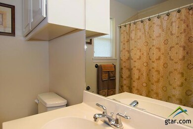 3137 3137 Vineyard Dr, Tyler, TX 75701 - photo 7