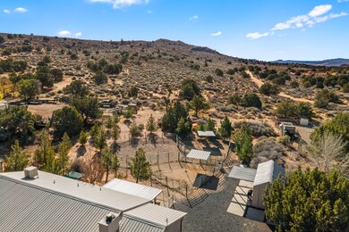 312 E Homespun Cir, Leeds, UT 84746 - photo 3