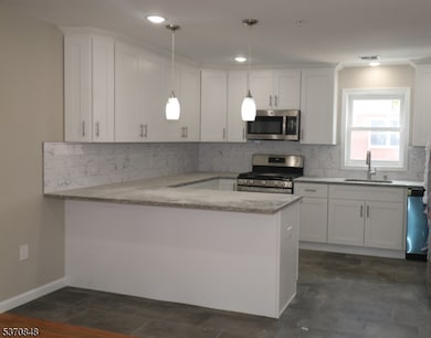 32 Garibaldi Ave, Newark, NJ 07114 - photo 3