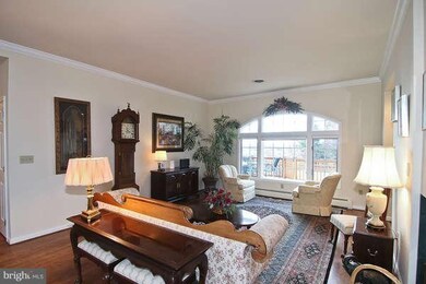 23530 Kings Valley Rd, Germantown, MD 20876 - photo 6