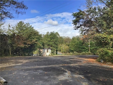 0 N Carolina 268 Bypass unit 1198325, Elkin, NC 28621 - photo 7