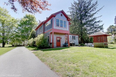 114 Bramans Ln, Portsmouth, RI 02871 - photo 2