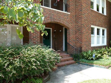 1611 Colquitt St unit 1, Houston, TX 77006 - photo 4