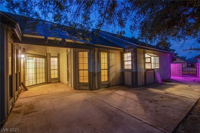 3767 Viking Garden Cir, Las Vegas, NV 89121 - photo 3