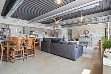 6120 Noblestown Rd unit C, Oakdale, PA 15071 - photo 4