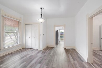 1429 Sherman St, Anderson, IN 46016 - photo 4