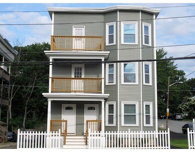 524 S Union St unit 526, Lawrence, MA 01843 - photo 2