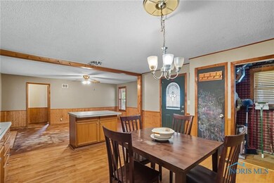 708 Clinton Ct, Findlay, OH 45840 - photo 6