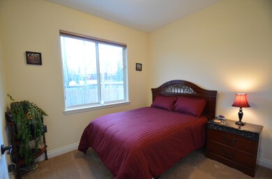 Guest  or second bedroom