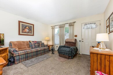 3927 Frazier Rd E, Columbus, OH 43207 - photo 6