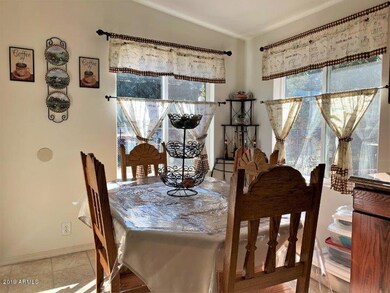 Kitchen Dining Area