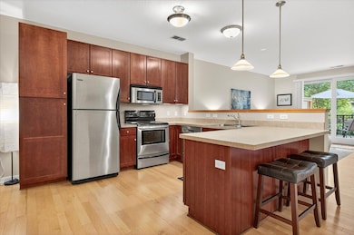 1070 Grandview Ct NE unit 101, Columbia Heights, MN 55421 - photo 7