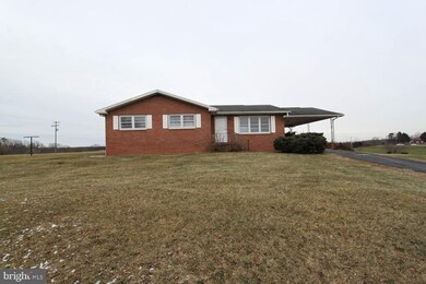 822 Jenny Wren Dr, Martinsburg, WV 25404 - photo 3