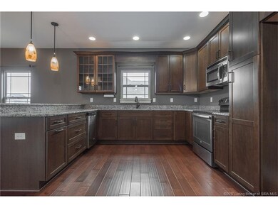 5014 Cooks Creek Ln, Sellersburg, IN 47172 - photo 7