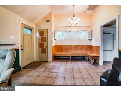 1267 Thompson Rd, Abington, PA 19001 - photo 5