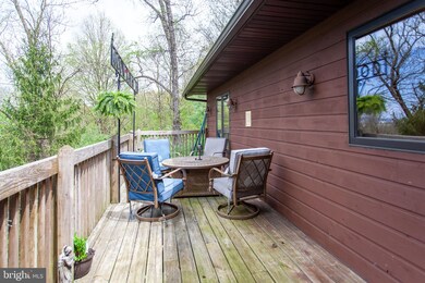 252 Mountain View Rd, Reading, PA 19607 - photo 5