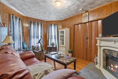 1146 Plainfield St, Johnston, RI 02919 - photo 7