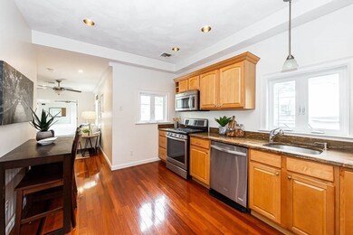 34 Spring St unit 3, Somerville, MA 02143 - photo 4