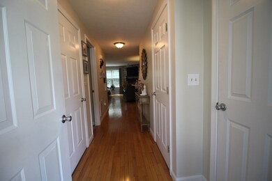 55 Bridle Cross Rd unit 55, Fitchburg, MA 01420 - photo 4