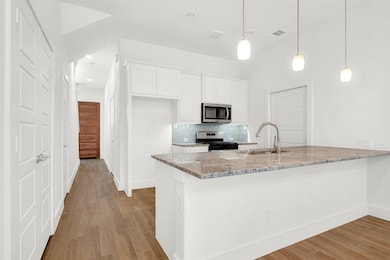 3676 Rickshaw Dr unit C, Dallas, TX 75229 - photo 2