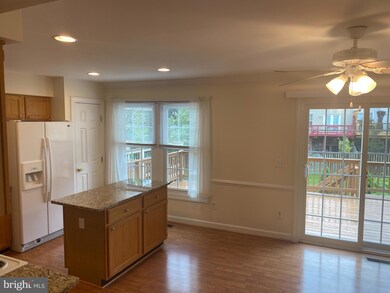 46575 Riverwood Terrace, Sterling, VA 20165 - photo 4