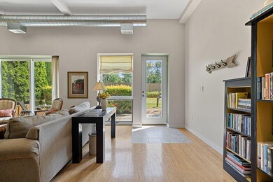 13595 Red Arrow Hwy unit 9, Harbert, MI 49115 - photo 4