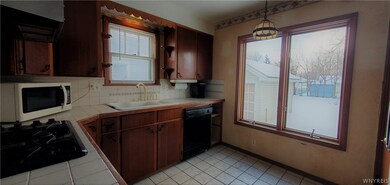 68 Klaum Ave, North Tonawanda, NY 14120 - photo 3