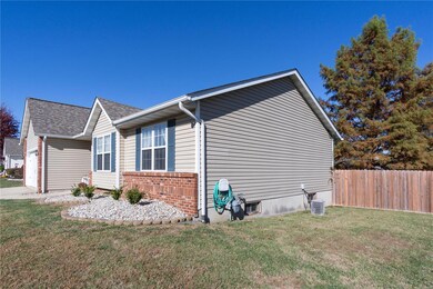 705 Copper Line Rd, Maryville, IL 62062 - photo 3