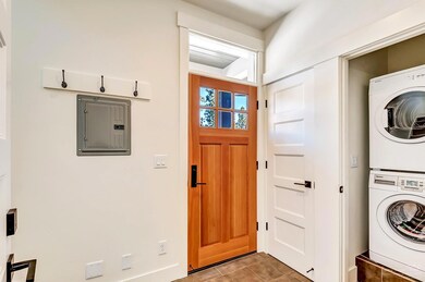 2561 NW Shields Dr, Bend, OR 97703 - photo 4