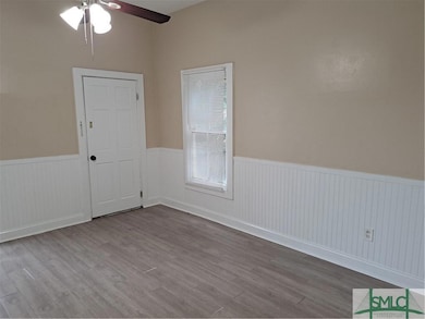 423 E 35th St, Savannah, GA 31401 - photo 5