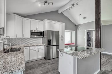 638 Fair Oak Dr, Stafford, TX 77477 - photo 7