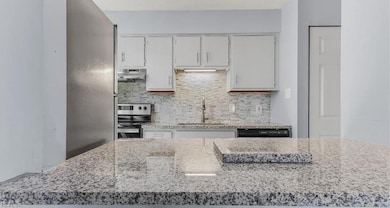 737 W Ocean View Ave unit A, Norfolk, VA 23503 - photo 2