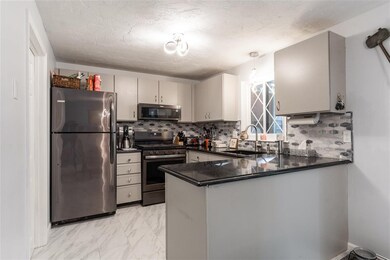 19 Plasic Rd, Merrimack, NH 03054 - photo 3