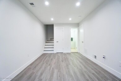 84 Vogel Loop, Staten Island, NY 10314 - photo 3