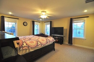 17 Richardson St unit B, Woburn, MA 01801 - photo 5