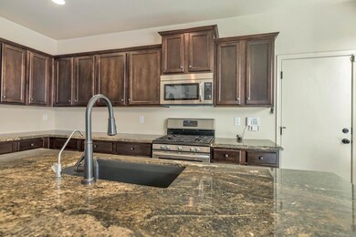 SLAB GRANITE CTOPS