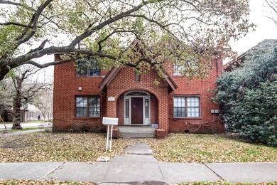 2401 Driscoll St unit 2, Houston, TX 77019 - photo 3