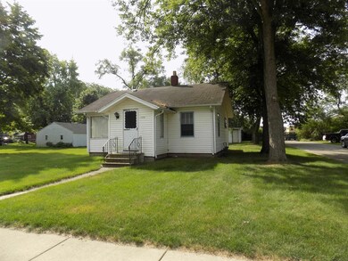 1229 Markle Ave, Elkhart, IN 46517 - photo 2