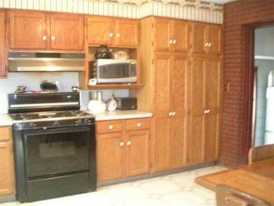 8 Edwards Rd, Westhampton, MA 01027 - photo 6