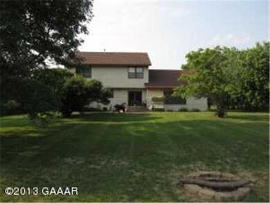 512 512 Wintergreen NW, Alexandria, MN 56308 - photo 3