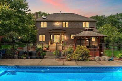 1228 Perthshire Ln, Dyer, IN 46311 - photo 2