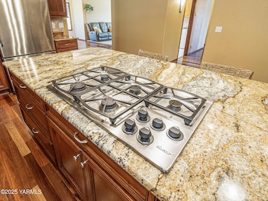 9203 Yakima Ct-28