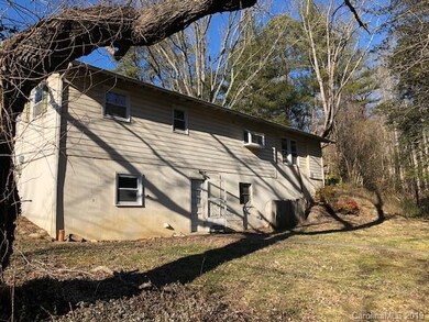 404 Blooming Laurel Dr, Hendersonville, NC 28792 - photo 5