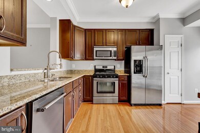 13028 Rosebay Dr, Germantown, MD 20874 - photo 4