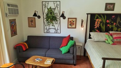 Casita sitting