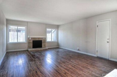 Living room & cozy fireplace