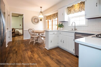 9 Melody Ln, Middletown, NJ 07748 - photo 4