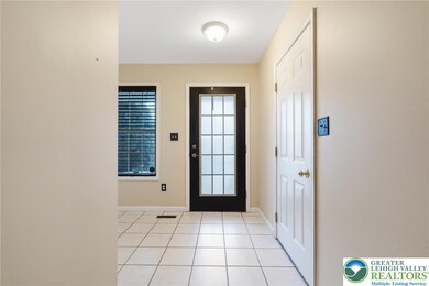 1315 Mohr Cir, MacUngie, PA 18062 - photo 6